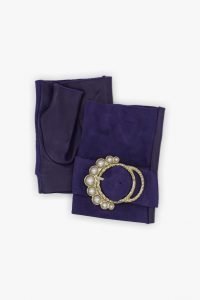 mitones-elegantes-cuero-perla-violeta-hebilla-perlas-Armèlle-Spain-2