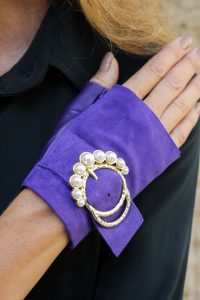 mitones-lujo-cuero-perla-violeta-hebilla-perlas-Armèlle-Spain-5